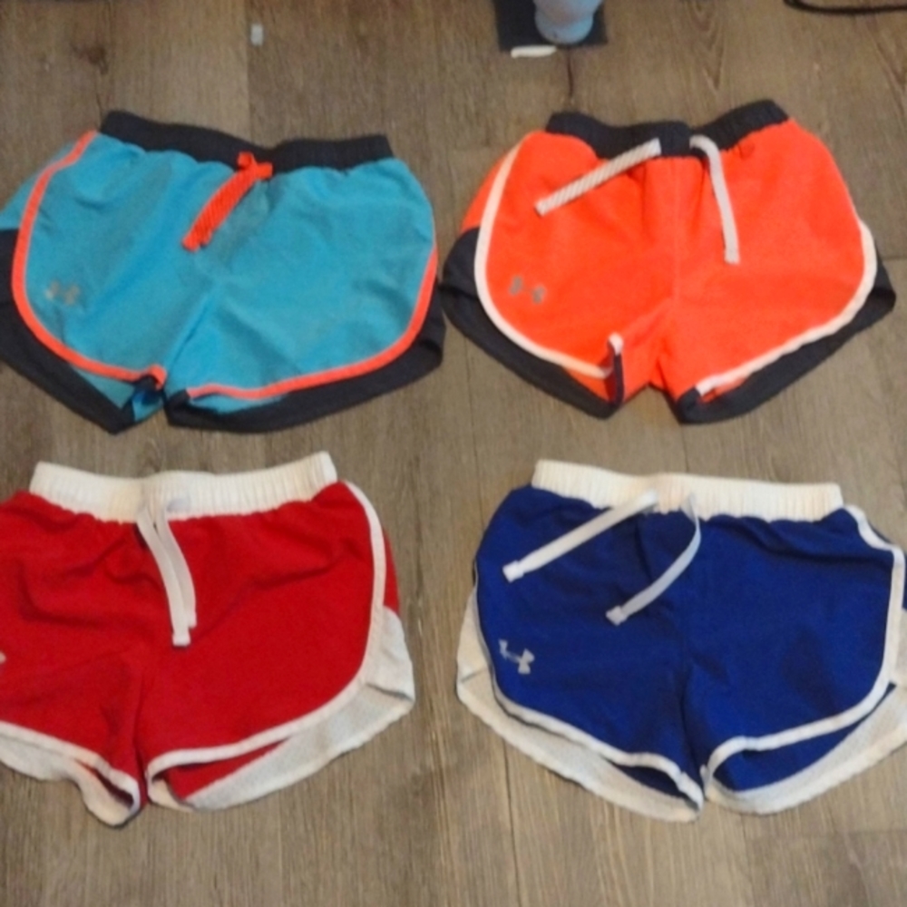 Under armour shorts one available